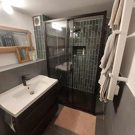 Entier 60m2 شقة *